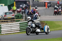 Vintage-motorcycle-club;eventdigitalimages;mallory-park;mallory-park-trackday-photographs;no-limits-trackdays;peter-wileman-photography;trackday-digital-images;trackday-photos;vmcc-festival-1000-bikes-photographs